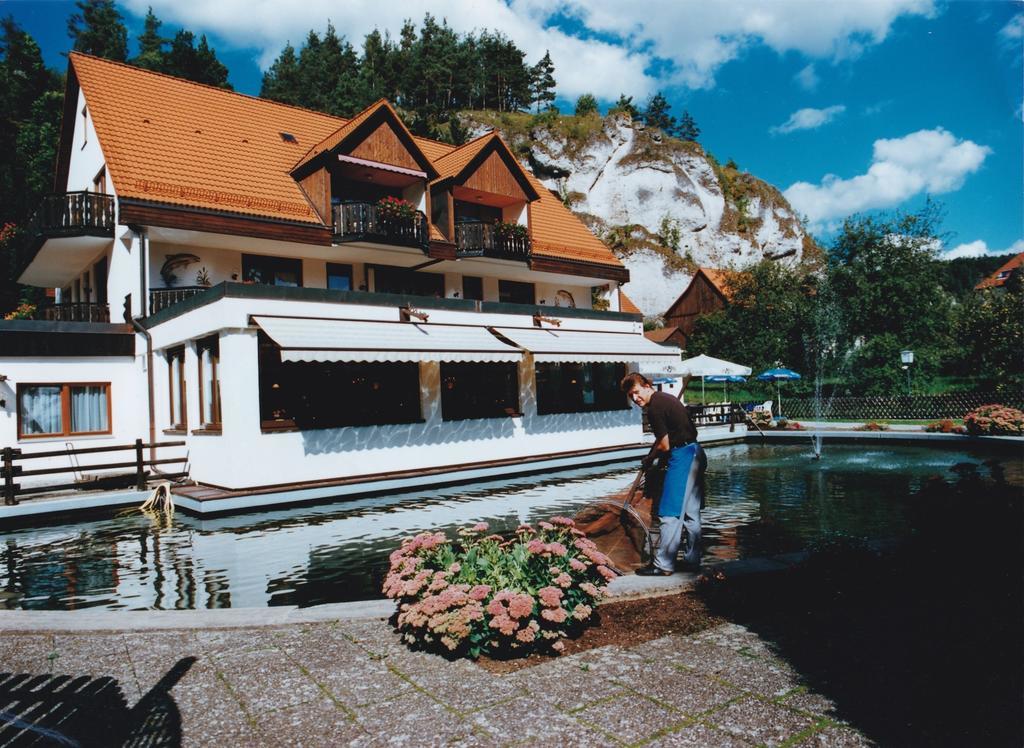 Gaestehaus Forellenhof ポッテンシュタイン エクステリア 写真