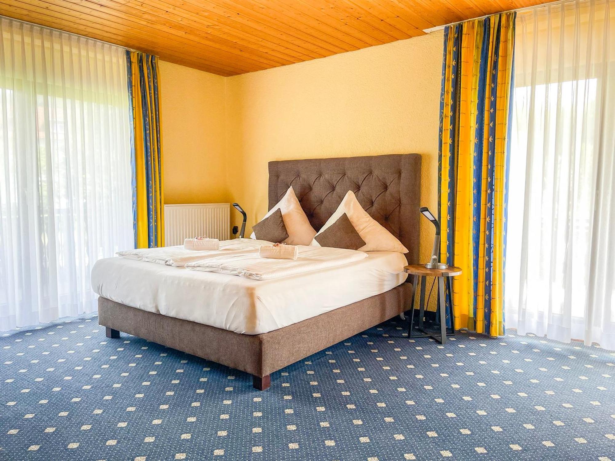 Gaestehaus Forellenhof ポッテンシュタイン エクステリア 写真